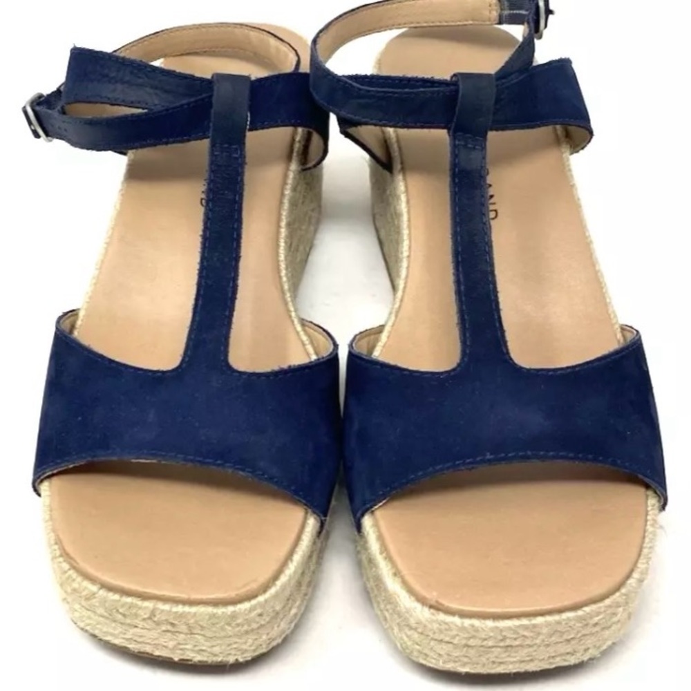 Lucky Brand Valki T-Strap
Espadrille Wedge Sandals in Peacoat Moorea Size 8.5